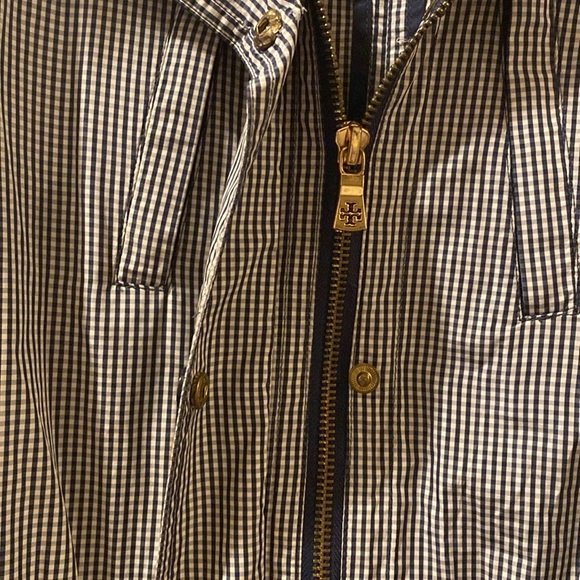 Tory Burch women’s size 0 Lightweifht  Striped blue/white check Jacket - Picture 5 of 9